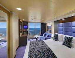 Here you can see the ship inside and outside. Msc Preziosa Kreuzfahrtschiff Msc Cruises