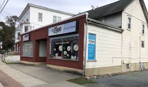 We did not find results for: Nai Hanson Negotiates Sale Of Mixed Use Property In Netcong Roi Nj