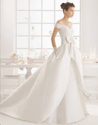 Bei fashn.de mode für frauen entdecken, vergleichen und kaufen. Brautmode Astrapahl Die Schonsten Kleider