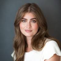 Margo Shaw's Instagram, Twitter & Facebook