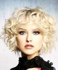 Hairstyles For An Oblong Face Shape Short Curly Haircuts Curly Hair Styles Short Blonde Curly Hair