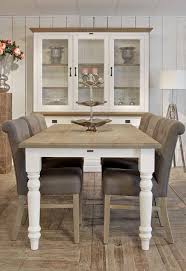 Vaisselier Classique En Bois Oakdale 6142 Richmond Interiors Salle A Manger Campagne Salle A Manger Bois Deco Salle A Manger