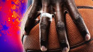 Ōura is a ring with sensors inside the band that tracks activity like steps, sleep, respirations, and heart rate info. Oura Ring Here S The Device The Nba Is Offering Players To Fight Coronavirus Gq