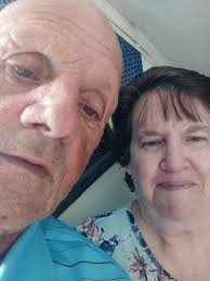 We went to The Sunflower Field the other day and had a little photo shoot!  The flowers were just beautiful! 🌻🌻🌻 #celebratewithmelissa  #thesunflowerfield #sunflowers