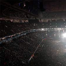 Главная • спортивные комплексы • газпром арена • на календаре. Leningrad Sobral Na Zenitovskom Stadione 65110 Zritelej Eto Rekord Foto Goda Blogi Sports Ru