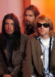 Pin By Rabia Buse On Ana Paula Dave Grohl Nirvana Nirvana Kurt Cobain
