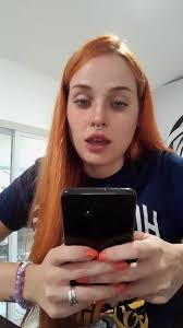 Yo contándole todo a mi amiga para que aconseje 🤣🤣🤣🤣🤣#funnytiktok  #funnyvideos #cubangirl #cubana #gingers #ginger #parati #fyp