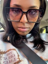 Discussion about a fight between Pretty P and Dolly