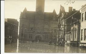 Parkersburg Wv Wood County Courthouse Flood Rppc 1913 This Was One Of The Three Highest Floods Record Parkersburg Parkersburg Wv West Virginia History