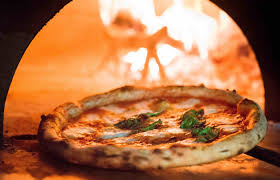 It is baked at 800 deg f (426 deg c), which is where the brand gets its name. 800 Woodfired Kitchen A Halal Friendly Wood Fired Pizzeria In Paya Lebar
