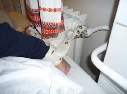 Mód lászló osztályvezető főorvos pszichiáter szakorvos, neurológus , pszichiátriai rehabilitáció, menedzser elérhetőség: Itthon Fotok Felujitottak A Merenyi Korhaz Rossz Emleku Pszichiatriai Osztalyat Hvg Hu