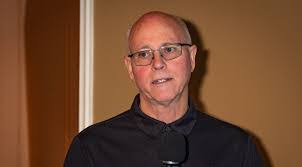 Mark Edgecomb's Instagram, Twitter & Facebook