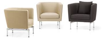 Suita, an elegant, timeless sofa system from vitra and antonio citterio that is at once lightweight and technical. Vitra Suita Club Armchair Offizieller Vitra Online Shop
