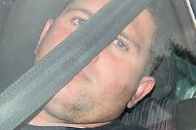 Man was ordered at gunpoint to hide weapons, court hears