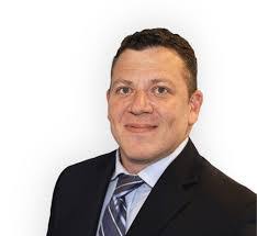 Barry Grainger's Instagram, Twitter & Facebook