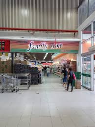 Disebabkan proses pembandaran yang melanda masjid tanah, banyak pokok telah ditebang seterusnya memusnahkan hutan yang semula jadi bertindak saya berharap agar peristiwa banjir kilat di masjid tanah tidak berulang lagi supaya tidak ada kerugiaan kerosakan harta benda awam. Family Store Melaka