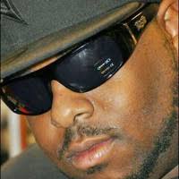 30+ "Gabriel Dean" profiles