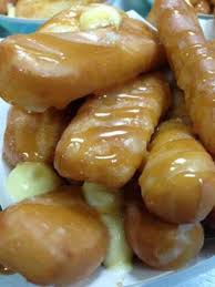Feb 28, 2020 · authentic mexican elote and corn in a cup. California Bakery Invents Delicious Looking Donut Poutine Devour Cooking Channel