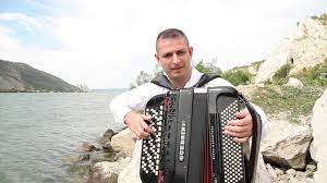 All of nature including the mountains, the wind, the stars, the water Dan Nistor 2016 Bace Vintu Pe Clisura Contact 0728055258 Youtube