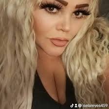 Alesi Seyer (@isela.reyes.35325074) • Facebook