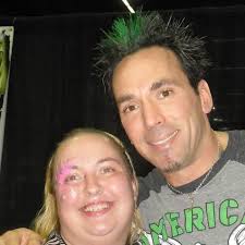 Sooo... I have the impression that there are hardly any posts (neither  positive nor negative) regarding interactions with JUDE LAW. For me, he was  friendly during the autograph "session" (a few seconds)