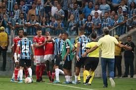 Tonight inter visits arena do grêmio to get revenge and isolate itself as leader of libertadores group e. Primeiro Gre Nal Na Libertadores Tem Briga Generalizada E Termina Sem Gols Gzh