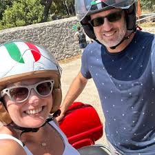 Let's welcome our new members! Please ask any questions you have or share  tips from your trips to the Walt Disney World Resort! A few tips about our  group. 😀