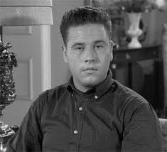 HAPPY BIRTHDAY TV'S FRANK! Taken a few years back at San Jose's BIG WOW!  ComicFest. Frank was The Greatest Frank Of All!