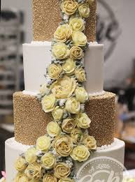 Curators of quirk shared pictures and presented a very lovely text. 5 Gold Wedding Cake Ideas For An Elegant Nj Wedding