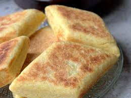 Recette Mbesses Algerien Au Beurre Mbesses Algerian Butter Bread Recipe Youtube Gateau De Semoule Recette Recettes De Cuisine
