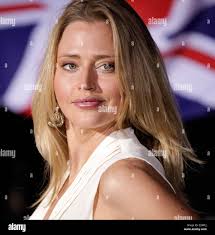 Estelle warren hi-res stock photography and images