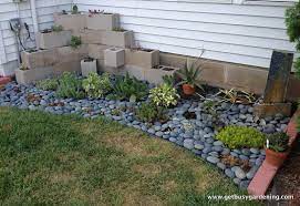 How To Make A Diy Zen Garden In Your Backyard Cinder Block Garden Zen Garden Design Zen Garden Diy