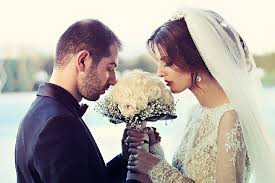 White wedding flowers are perfect for a black and white wedding or an all white wedding! Most Beautiful And Gorgeous White Flowers Names And Its Facts