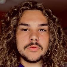 Faye Adcock's Instagram, Twitter & Facebook