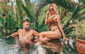 Українська реперка alyona alyona тішить шанувальників не тільки новими піснями, а й відвертими фото. Ona Idealnaya Alena Omargalieva Pokazala Roskoshnoe Telo V Kupalnike