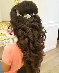 Here are trendy ideas for wavy and straight, shaggy and sleek, balayage and ombre long hairstyles with layers and bangs. Pin By Ana On Hair Quince Hairstyles Quinceanera Hairstyles Wedding Hair And Makeup