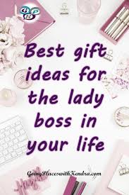 Professional Birthday Gift For Boss Female Best Gift Ideas For The Boss Lady In Your Life With Images Boss Christmas Gifts Best Boss Gifts Boss Birthday Gift