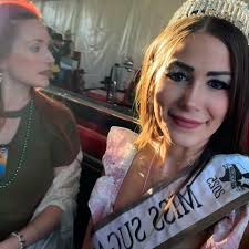 Had so much fun getting to ride in the @rodeohouston Grand Entry with this  queen! 👸🏻 👸🏼, #rodeo #houston #htx #misstexasusa #roadtomisstexas  #sugarland #misssugarland #rodeohouston