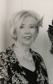 Julie Denise Wade Barnett, 41, wife of Willis Kendall Barnett, died Wed.,  Oct. 13, 2021 at her home. Complete Obit -