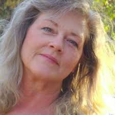 Surround yourself with ambitious, caring, thoughtful people who truly want… 