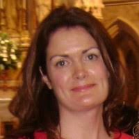 Delighted to present the Gold award in the Media Awards Best Use of  National Print and Digital category, sponsored by NewsBrands Ireland, to  the fantastic team from News Ireland for their Dunnes…