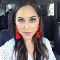 Diana Lomeli's Instagram, Twitter & Facebook