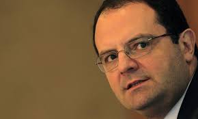 Governo vai vender 700 imóveis e construir seis anexos de ministérios na  Esplanada