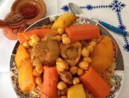 Couscous Complet Au Jarret De Veau Couscous Toutes Les Recettes Recettes De Cuisine Couscous Complet Cuisine Orientale