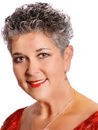 Linda Lambdin's Instagram, Twitter & Facebook