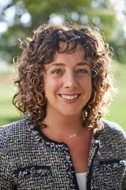 Shannon Mcgregor's Instagram, Twitter & Facebook