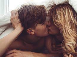 Cómo ser mejor en la cama: Kunyaza, el método sexual para elevar el placer  femenino | GQ España