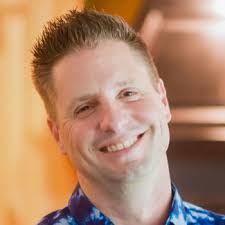 Suzanne Townley's Instagram, Twitter & Facebook