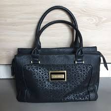 calvin klein tas kekinian rn bag ransel you never know black sekilo bisa 2 tas murah. Repriced Original Calvin Klein Bag Fesyen Wanita Tas Dompet Di Carousell