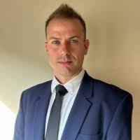 90+ profils pour “Hartman”